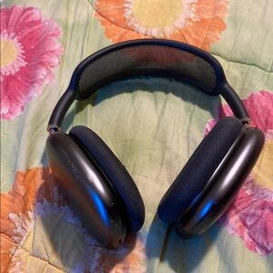 Wireless Over-Ear Headphones - Black